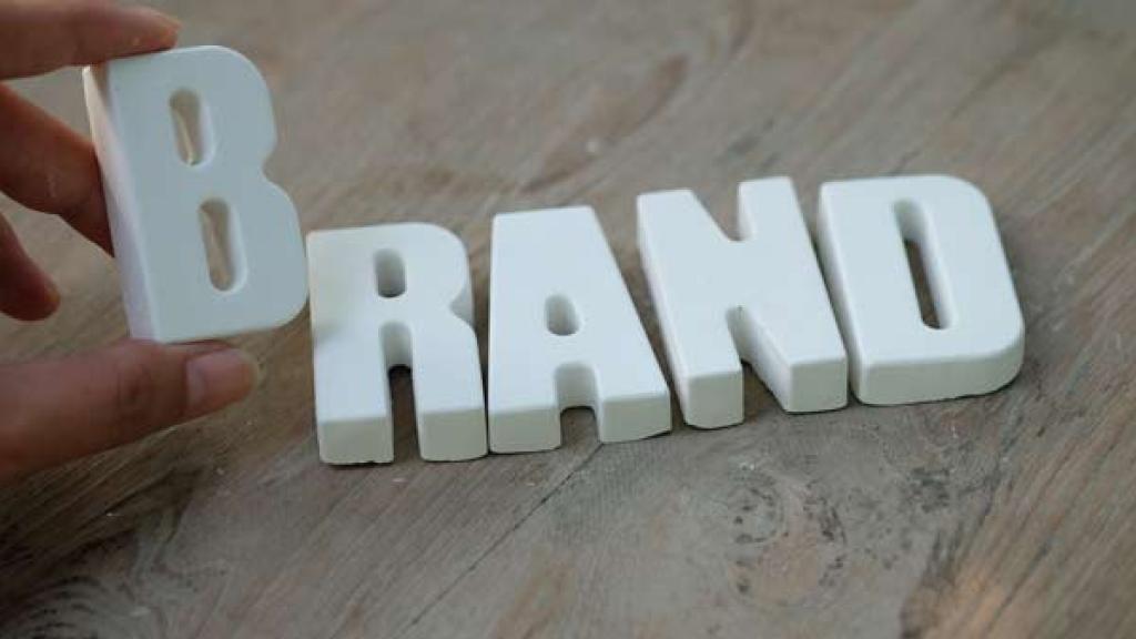 Brandelligence: ¿Cómo aprovechar el poder de la marca para incentivar al equipo de ventas?